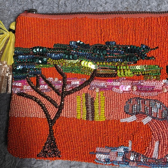 Zara Clutch Orange Beaded Sequin Safari Hippo Giraffe Lion King Vibes Bag Purse - Picture 4 of 9